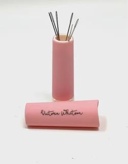Bahama Pink Magnetic Needleholder by Liz Goodrick-Dillon (Tapestry Tent, via Susan Roberts) (thumbnail)