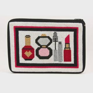 Makeup & Things by Alice Peterson (thumbnail)