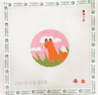 Sitting Fox Round by Saturnalia Stitching (thumbnail)