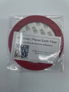 Magnet Round - Red by Tilli Tomas (thumbnail)