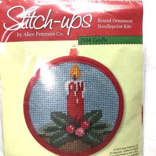 Stitch-Ups Christmas Candle by Alice Peterson (thumbnail)