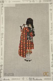 Bagpiper Back by The Gingham Stitchery (thumbnail)