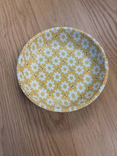 Magnetic Bowl- Daisies with Bees by Officially Needlepoint (thumbnail)