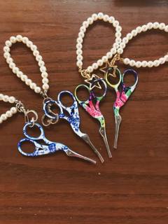 Scissor w/ Pearl Holder by Victoria Whitson (thumbnail)