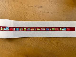 Presents Belt by Susan Roberts Needlepoint (thumbnail)