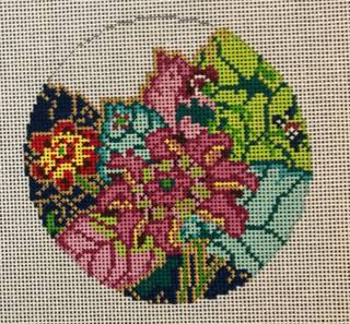Tobacco Leaf round by The Gingham Stitchery (thumbnail)