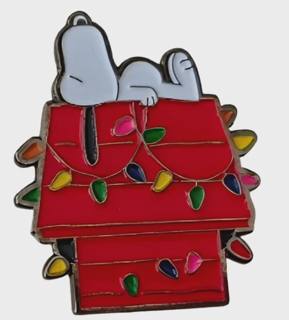 M-Charlie Brown Christmas - Snoopy on Doghouse Needleminder by Officially Needlepoint (thumbnail)