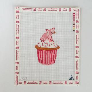Cupcake Pig by Mopsey Designs (thumbnail)