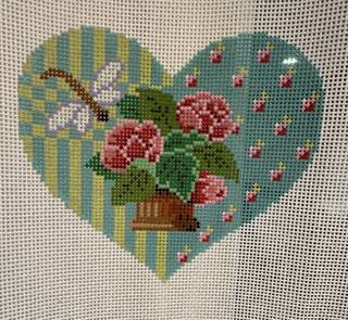 Dragonfly and Flowers Heart by CanvasWorks Traditions (thumbnail)