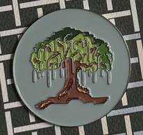 Toomer’s Corner Tree Needleminder by Sunday Shoppe (thumbnail)