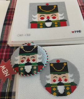 Lovemhbstudios CHR139 Nutcracker Ferdinand Round by Love MHB Studio (thumbnail)