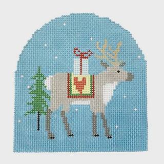 Reindeer with Heart Blanket by Pippin Studio (thumbnail)