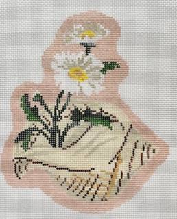Shell Series Daisies by Plum Designs (thumbnail)