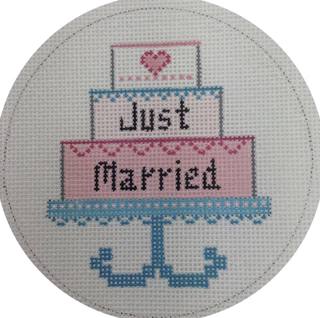just married cake by Danji Designs (thumbnail)