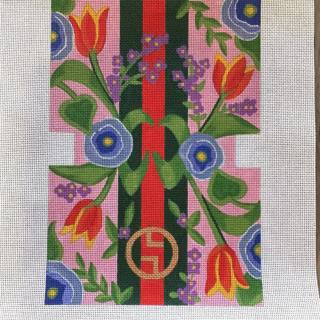 Gucci Floral Clutch -pink by Alice Peterson (thumbnail)